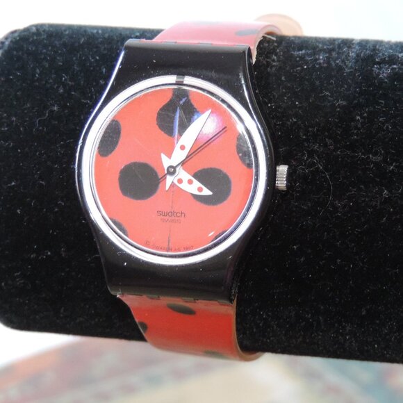 SWATCH Watch 843 Red & Black Ladybug Inspired Swiss Made Vintage Works!